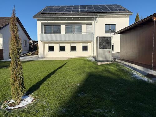 Foto - Wunderschöne 2 Zimmer Wohnung - 680,00&nbsp;EUR Kaltmiete, ca.&nbsp; 60,00&nbsp;m&sup2;