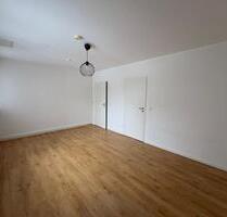 2-Zimmer Wohnung in Berlin - 1.240,00&nbsp;EUR Kaltmiete, ca.&nbsp; 71,00&nbsp;m&sup2; in Berlin (PLZ: 12621) Marzahn-Hellersdorf