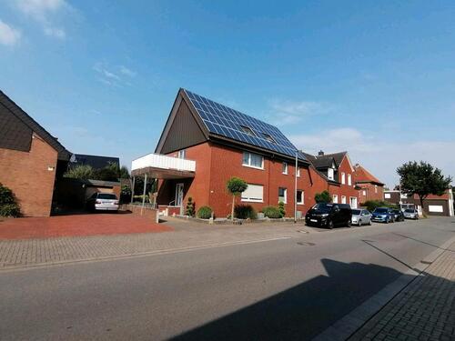 Foto - Wohnung zu mieten 105m2 - 950,00&nbsp;EUR Kaltmiete, ca.&nbsp; 105,00&nbsp;m&sup2;