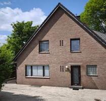 Freistehendes Zweifamilienhaus in Stolberg Büsbach – von privat - Stolberg (Rhld.)