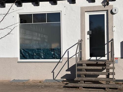 Foto - Ladenfläche - 805,00&nbsp;EUR Kaltmiete, ca.&nbsp; 43,60&nbsp;m&sup2;