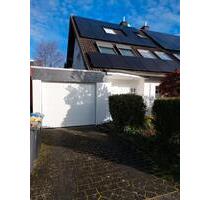 Großzügige Doppelhaushälfte mit Sauna und Kamin - Euskirchen Dom-Esch