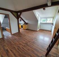 2 Zimmer-Wohnung DG - 390,00 EUR Kaltmiete, in Uehlfeld (PLZ: 91486)