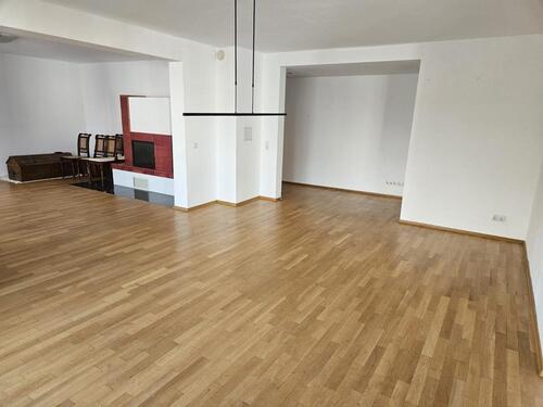 Foto - Etagenwohnung zur Miete in Wachenheim an der Weinstraße