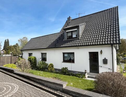 Foto - Freist. EFH-großes Grundstück & Garage-tolle Wohngegend-Privat