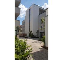 Charmante 3-Zimmer-Wohnung im Herzen der Stadt mit Loggia - Landshut