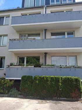 Foto - Helle 3 Zi. - Whg. mit Südbalkon