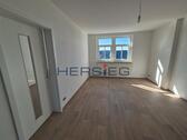 Foto - Sanierte 2-Zimmer Wohnung - 325,00 EUR Kaltmiete,