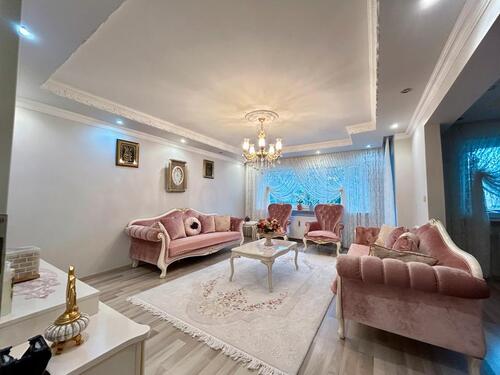 Foto - Provisionsfrei 4,5-Zimmer-ETW Wintergarten & Gartenanteil &Garage