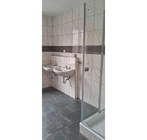 4 Raum WG und Familien Wohnung - 1.220,00&nbsp;EUR Kaltmiete, ca.&nbsp; 120,00&nbsp;m&sup2; in Rötha (PLZ: 04571)