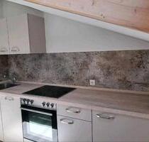 Zum vermieten 2 Zimmer DG Wohnung in Vachendorf Balkon EBK - Traunstein