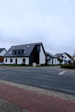 Foto - Moderne 5-Zi-Wohnung mit Loggia & Waldblick in Harderberg