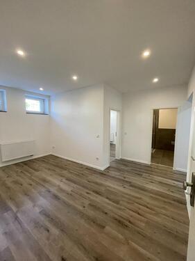 Foto - Kernsanierte 2 ZKB - 550,00 EUR Kaltmiete,