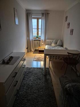 Foto - ruhiges möblieres Zimmer - 370,00 EUR Kaltmiete, ca.  20,00 m²