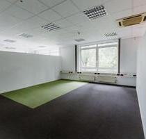 LogistikLagerWerkstattPraxisBüro: Vielseitige Gewerbefläche in Frankfurt – Nieder-Eschbach - Frankfurt am Main Bonames