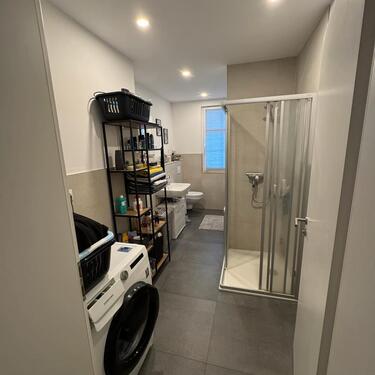 Foto - Schöne 80qm große Dreiraumwohnung mit EBK und Balkon