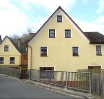 Charmantes Landhaus mit viel Potenzial in Engelthal - Offenhausen