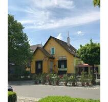 Gaststätte Café Bar im Zentrum von Süssen - Süßen