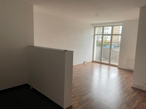 Foto - Helle Loftwohnung mit Balkon & Garten - direkt bezugsbereit