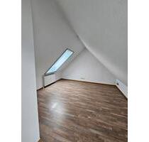 Gemütliche Einzimmer DG Wohnung in Stubben bei Bad Oldesloe - Lasbek