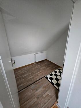 Foto - 1 Zimmer Dachgeschoßwohnung zur Miete in Lasbek