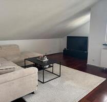 Möblierte 2-Zimmer Wohnung mit Balkon in Obertshausen