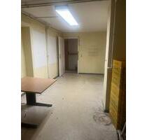 Büro bzw. Lagerraum - 160,00&nbsp;EUR Kaltmiete, ca.&nbsp; 20,00&nbsp;m&sup2; in Homburg (PLZ: 66424)