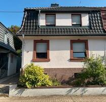 Einseitig angebautes Haus in Merzig zu vermieten - Rehlingen-Siersburg