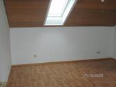 Foto - 4 Zimmer Dachgeschoßwohnung zur Miete in Alteglofsheim