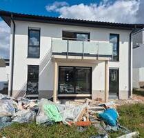Neubau! Luxuriöse 4-Zimmer Wohnung zu verkaufen! - Euskirchen