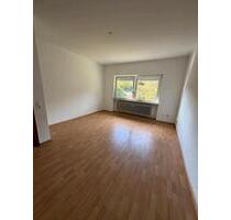 Gepflegte 3-ZKB-Wohnung mit Garage in Völklingen-Geislautern