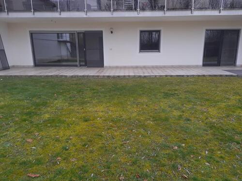 Foto - 3 Zimmer Wohnung zu vermieten - 1.050,00&nbsp;EUR Kaltmiete, ca.&nbsp; 120,00&nbsp;m&sup2;