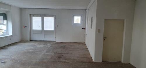 Foto - Lagerraum Erdgeschoss 125 m² - 450,00&nbsp;EUR Kaltmiete, ca.&nbsp; 125,00&nbsp;m&sup2;