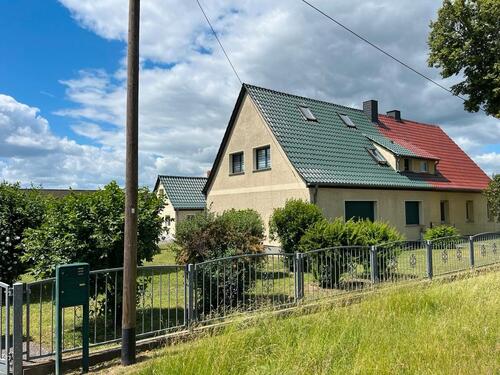 Foto - Einfamilienhaus (Doppelhaushälfte)