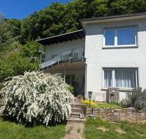 Großes Haus mit Bach, Einbauküche, Garten, Garage provisionsfrei - Schlangenbad