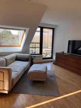 Foto - 2-Zimmer-Dachgeschosswohnung mit Balkon & TG-Stellplatz
