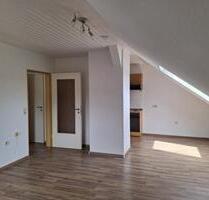 Helle Zweiraumwohnung mit Küche - Willingen (Upland)