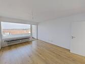 Foto - Gut geschnittene 3-Zimmer-Wohnung mit BALKON und modernem Wannenbad