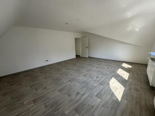 Foto - 3 Zimmer Dachgeschoßwohnung in Homberg (Ohm)