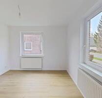 Modern gestaltete 3-Zimmer-Wohnung mit Wannenbad und viel Lichteinfall - Nordenham