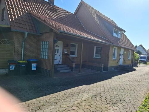 Foto - 10 Zimmer Mehrfamilienhaus, Wohnhaus zum Kaufen in Uetze