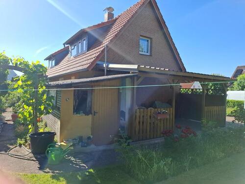 Foto - 10 Zimmer Mehrfamilienhaus, Wohnhaus in Uetze