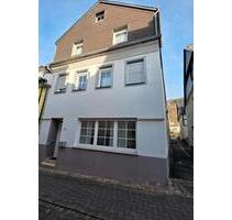 Einfamilienhaus zu vermieten in Kamp-Bornhofen - Osterspai Einfamilienhaus zu vermieten in Kamp-Bornhofen - Osterspai