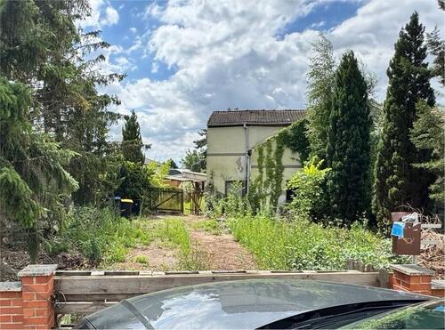 Foto - Sanierungsbedürftiges Haus Mit Grundstück 1392m2