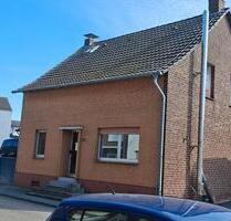 Haus in Grevenbroich Wevelinghoven zu Verkaufen