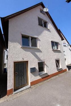 Foto - Charmantes Einfamilienhaus zu vermieten