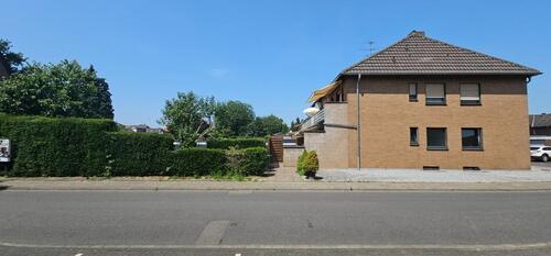 Foto - Zweifamilien-DHH in Kerken-Aldekerk mit Garten und Garage