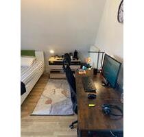 Wg zimmer in Stuttgart-West *Nur für frau* - Leonberg