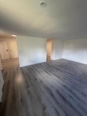 Foto - + + + 3 ZKB WOHNUNG ZU VERMIETEN IN SAARBRÜCKEN + + +