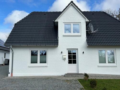 Foto - Modernisierte 2,5-Zimmer Erdgeschosswohnung Inkl Wintergarten